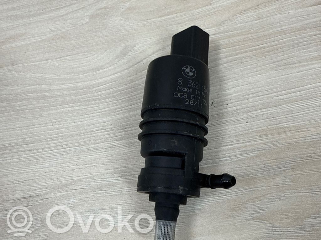 BMW X3 F25 Windscreen/windshield washer pump 