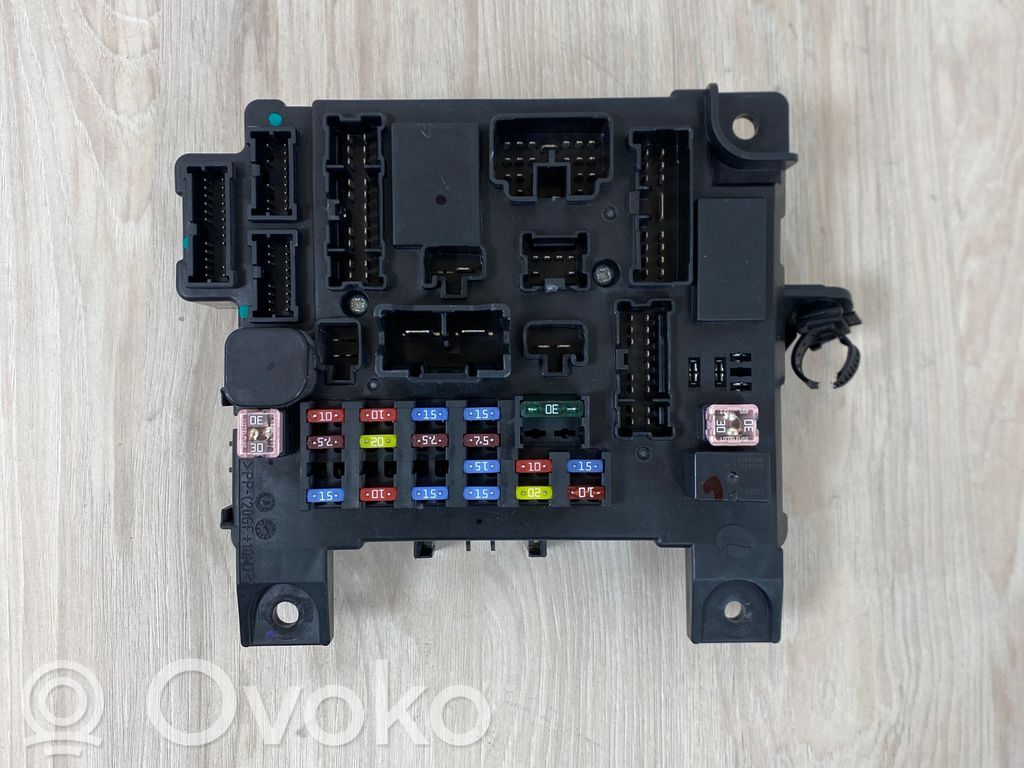 Mitsubishi ASX Fuse module 