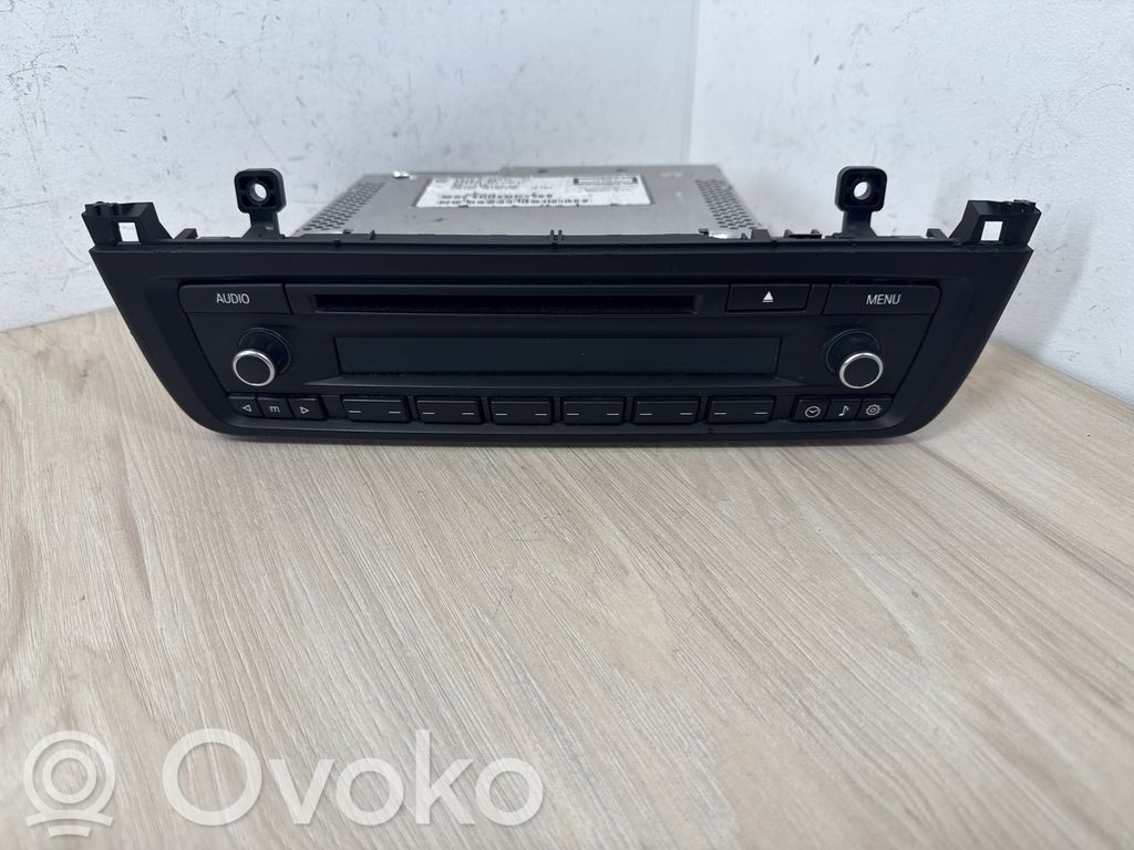 Panel / Radioodtwarzacz CD/DVD/GPS   9304846,13264010,VD1048D6135340,BS0113326135340