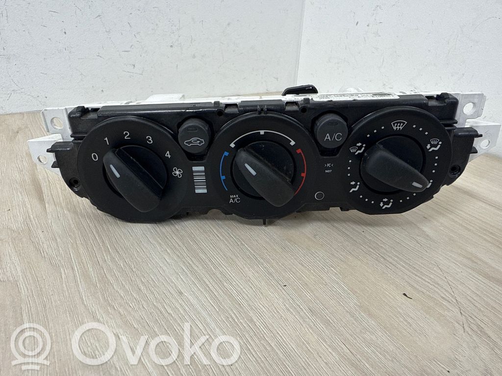Ford Kuga I Climate control unit 