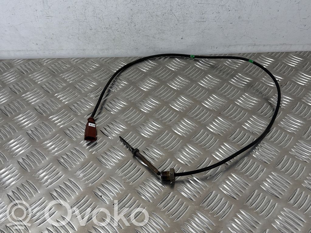 Volkswagen PASSAT B8 Exhaust gas temperature sensor 