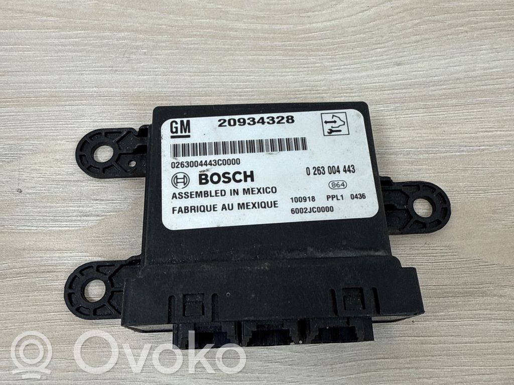 Opel Insignia A Door control unit/module 