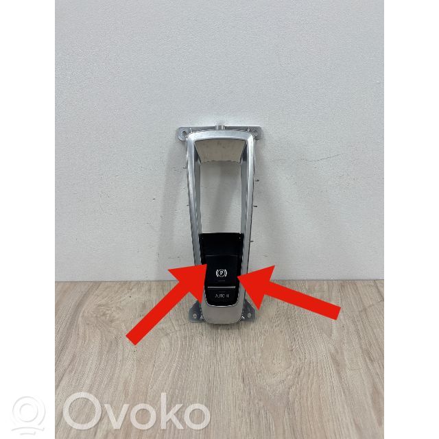 Przycisk / Włącznik hamulca ręcznego   9355232,9252113,3214610205