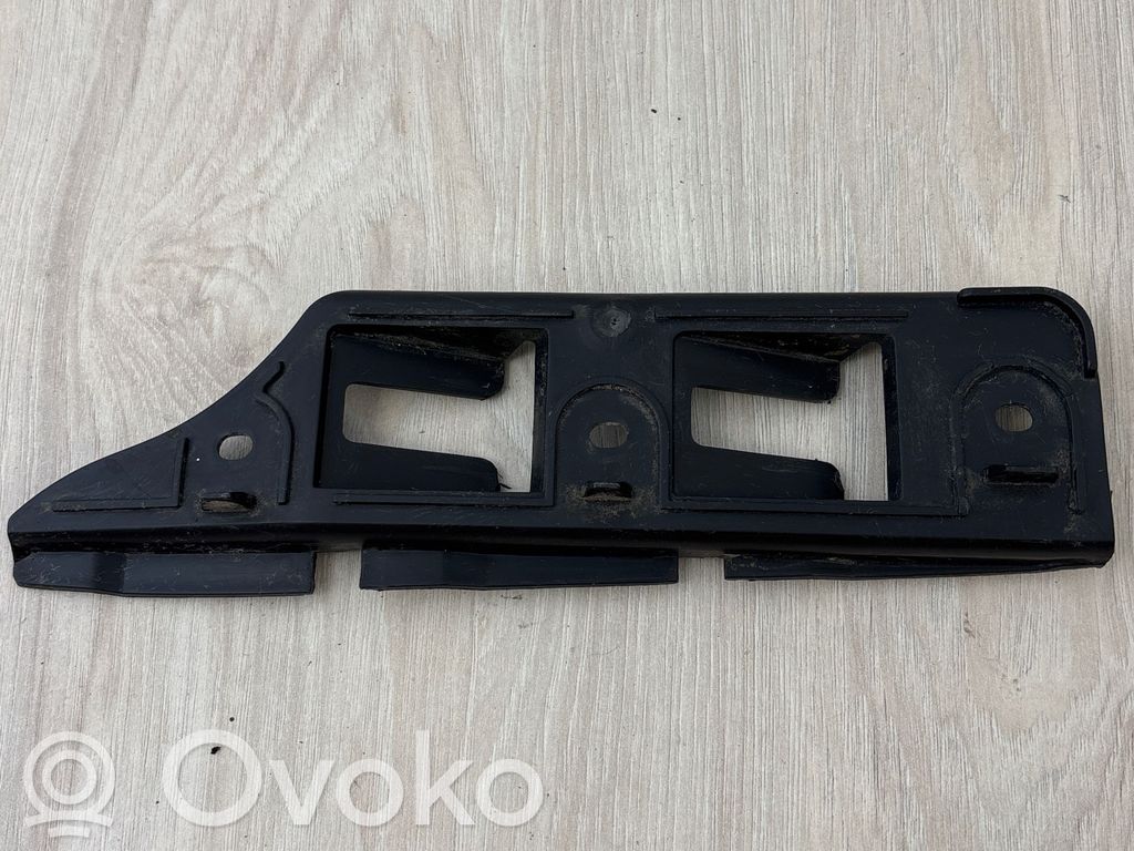Volkswagen Golf V Front bumper mounting bracket 