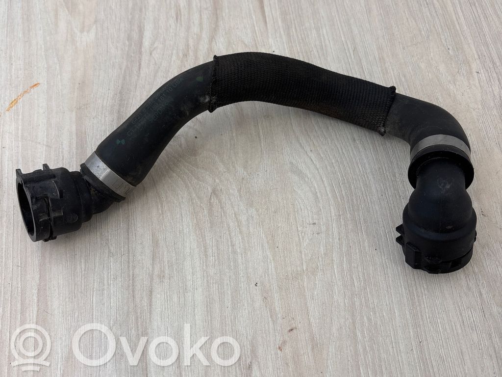 BMW X5 F15 Moottorin vesijäähdytyksen putki/letku 