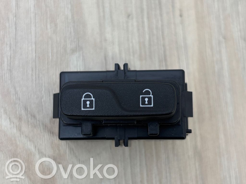 Volvo S80 Central locking switch button 