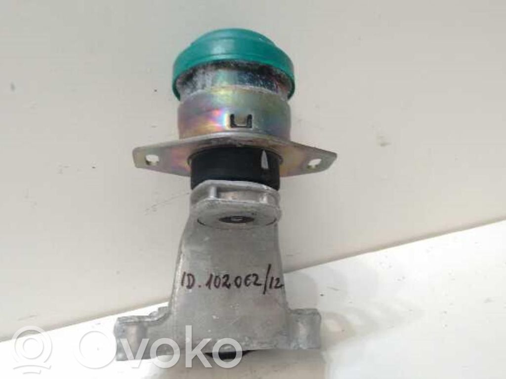Citroen C5 Engine mount bracket 