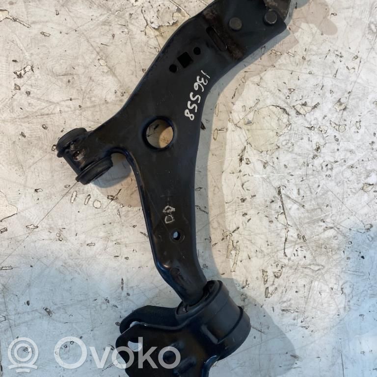 Front lower control arm/wishbone   DV613C339AB