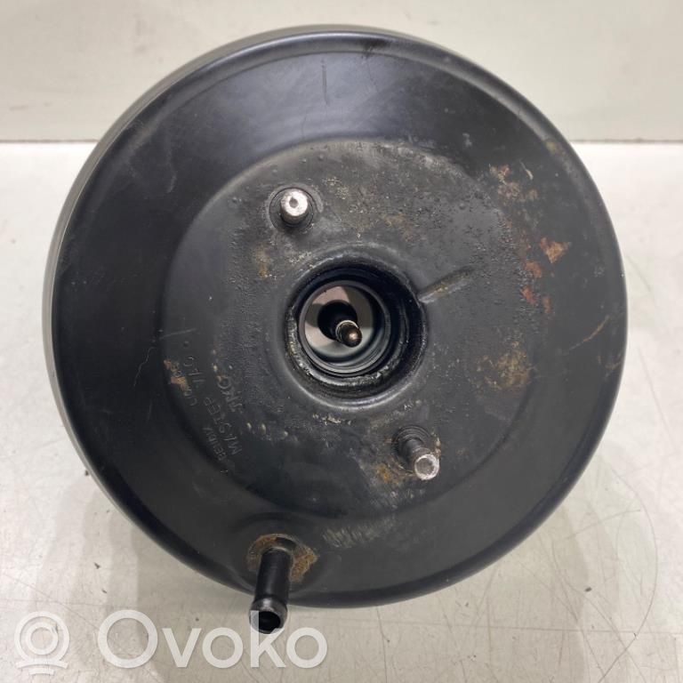 Mazda 323 Brake booster 