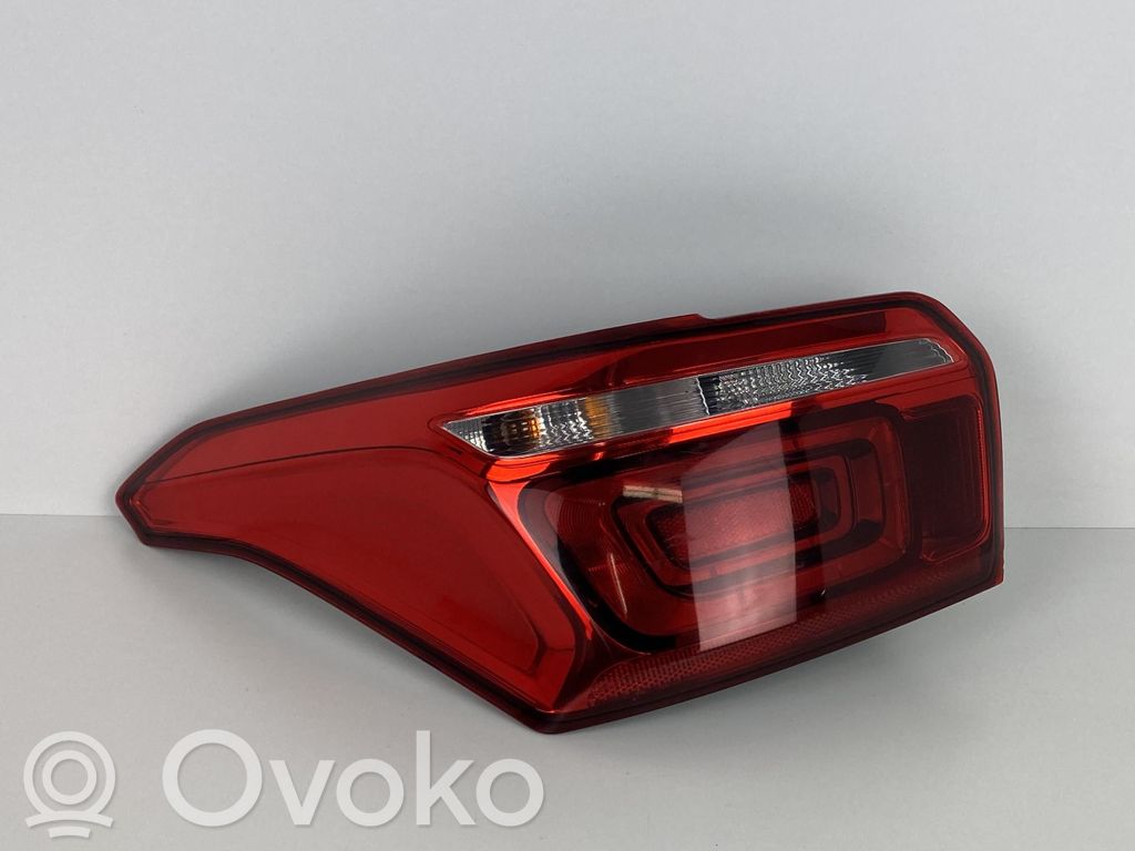 Citroen C4 Grand Picasso Aizmugurējais lukturis virsbūvē 