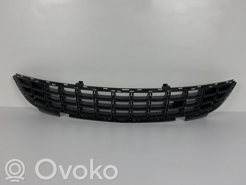 Opel Corsa D Grille inférieure de pare-chocs avant 