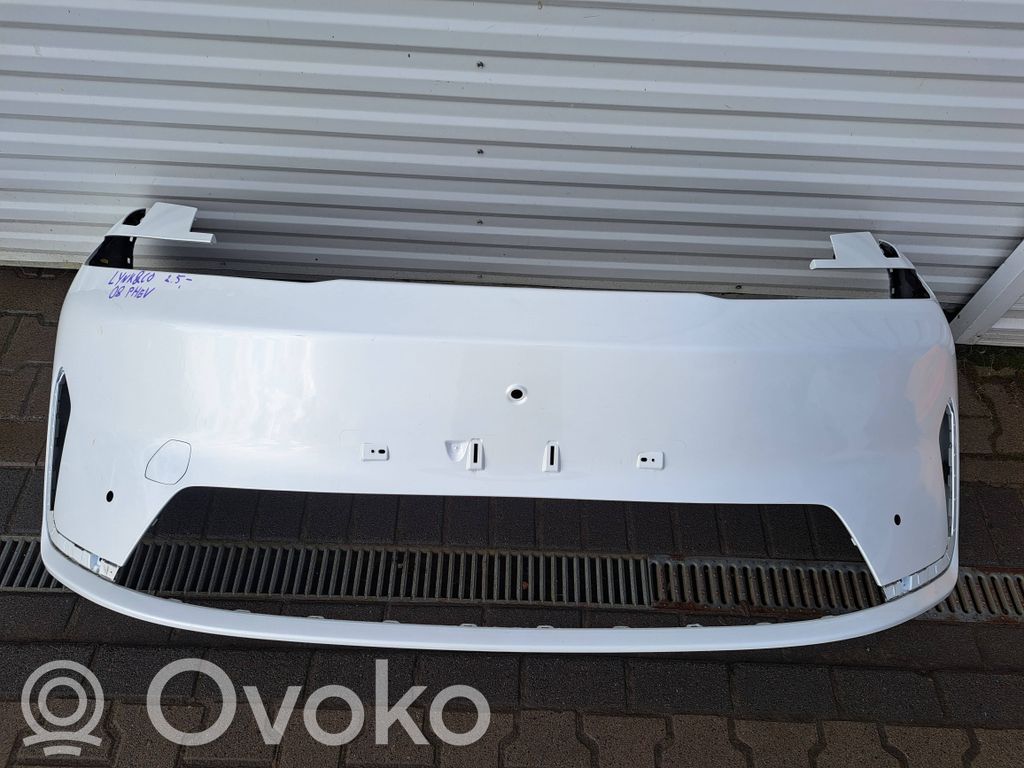 Lynk & co 09 Bară față 