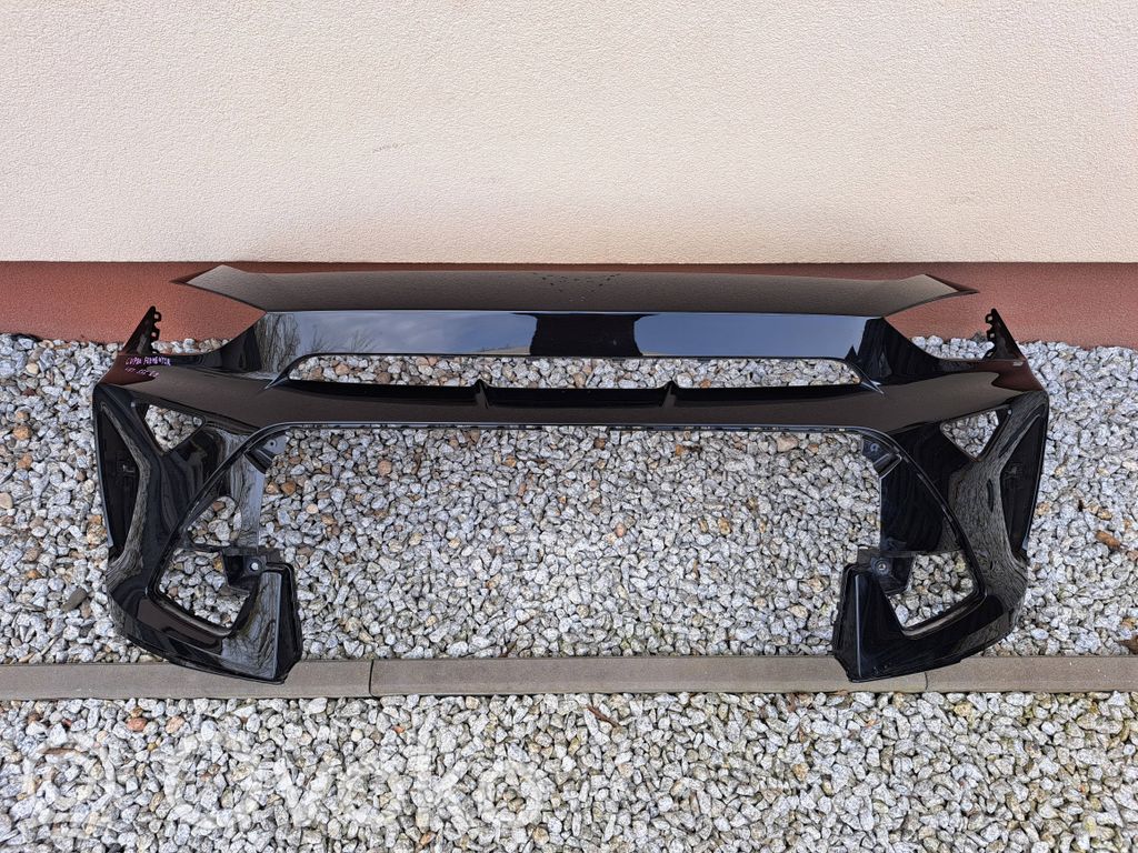 Front bumper   5FF807221,M2430204