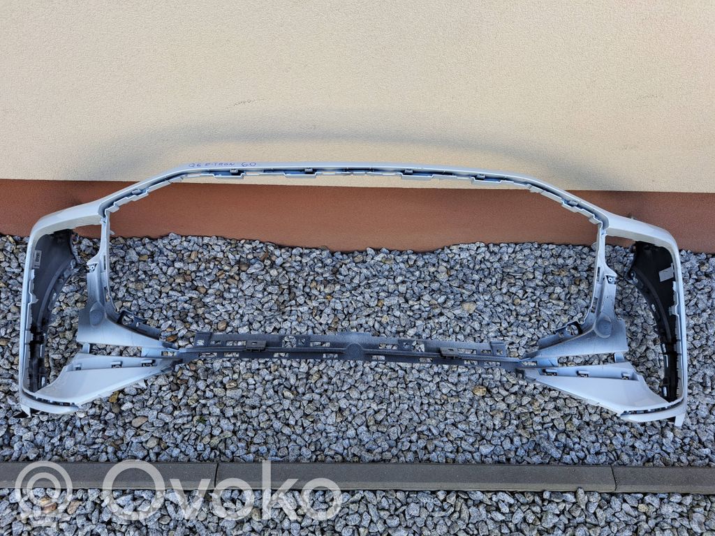 Audi Q6 e-tron Front bumper 