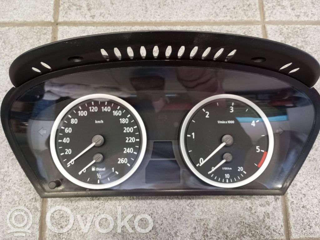 BMW 5 E60 E61 Speedometer (instrument cluster) 