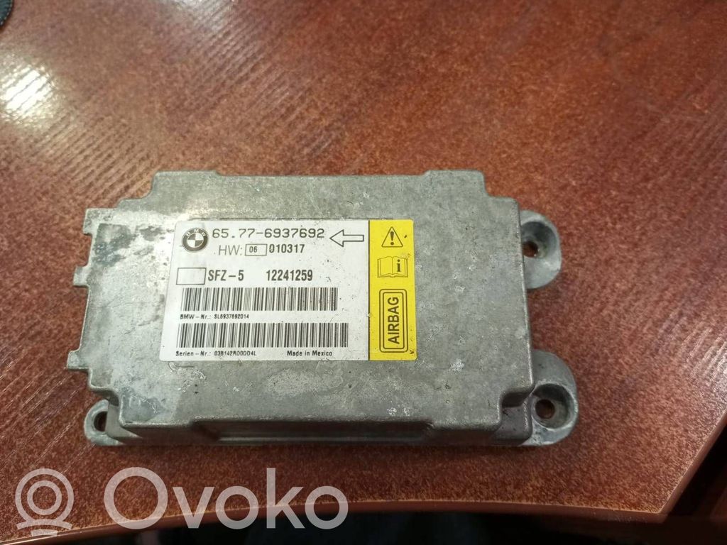 Module de contrôle airbag   6937692,65776937692