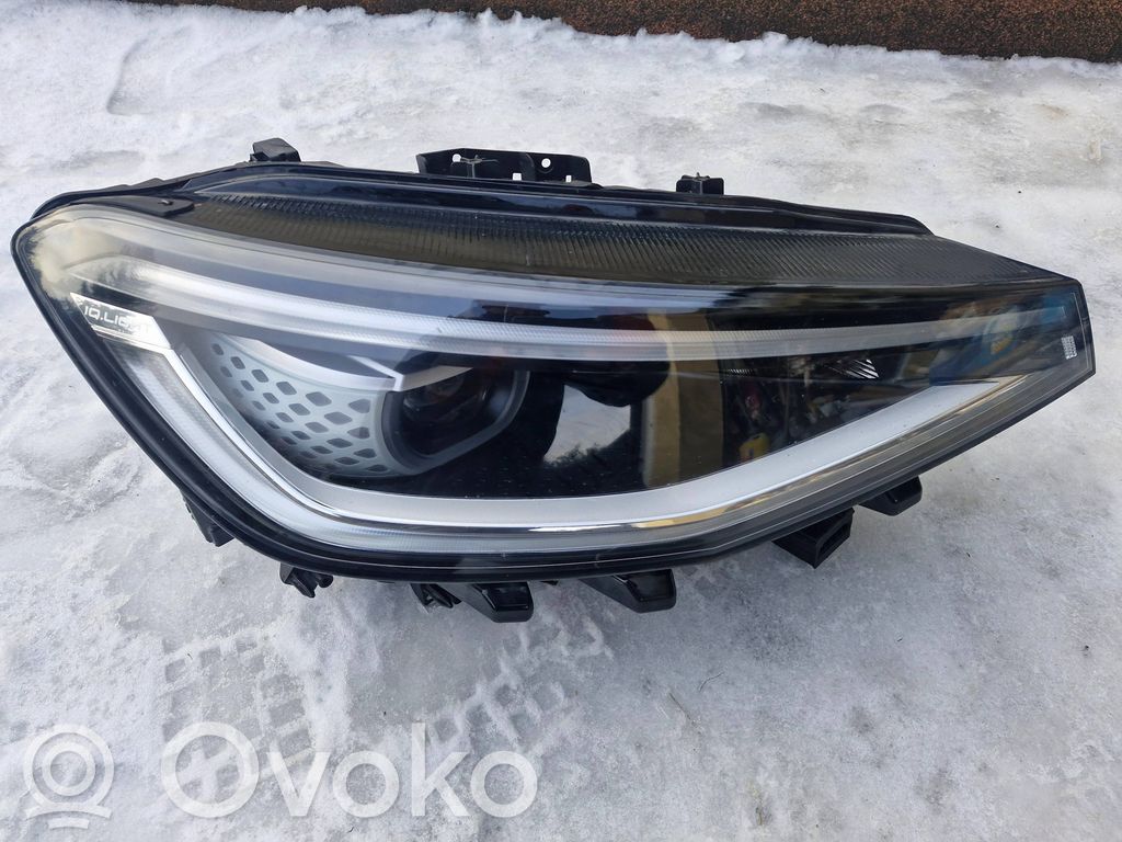 Volkswagen ID.4 Lampa przednia 
