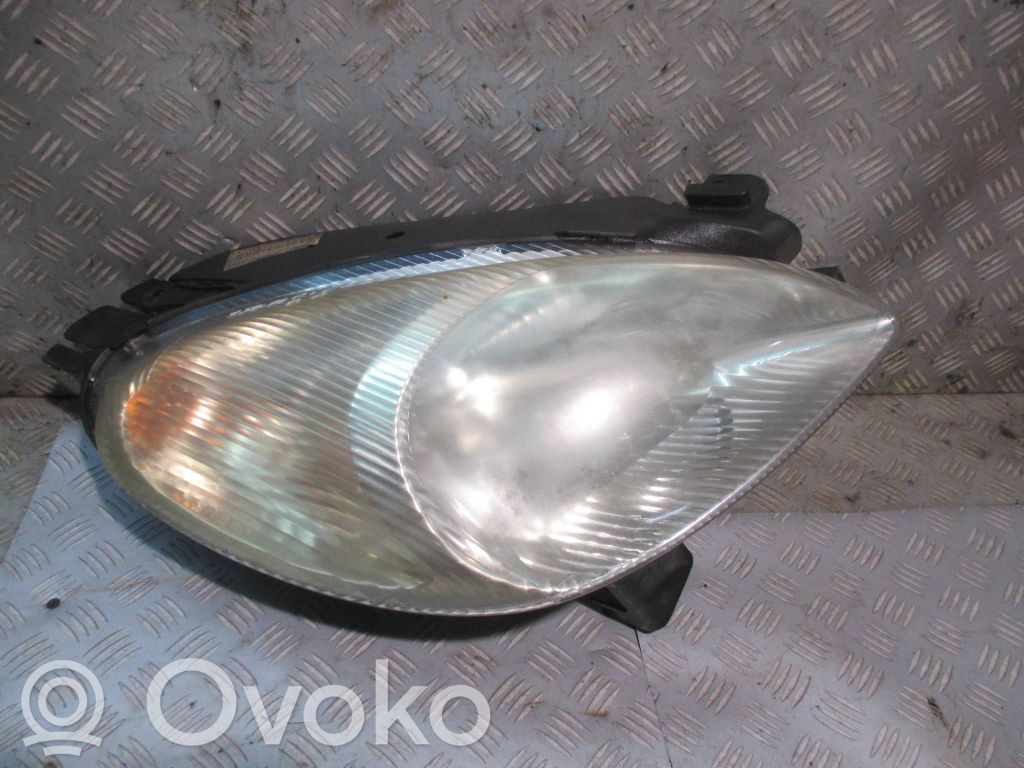 Citroen C4 I Picasso Headlight/headlamp 