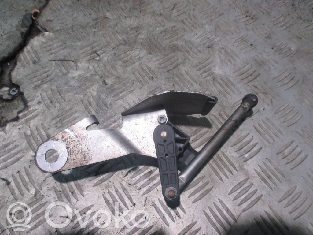 Headlight/headlamp level sensor   1093697,13207
