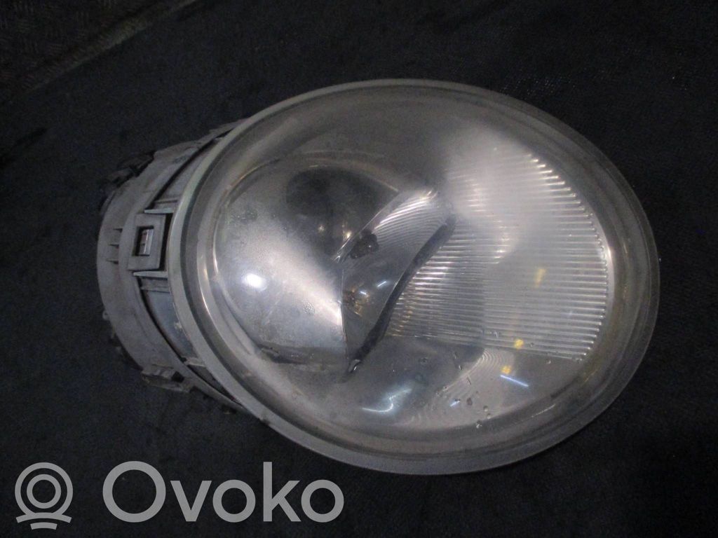 Volkswagen New Beetle Lampa przednia 