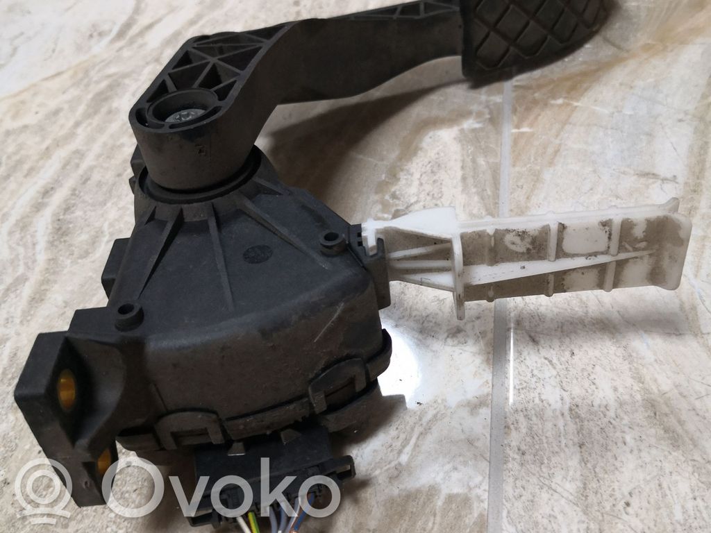 Audi A3 S3 8L Accelerator throttle pedal 