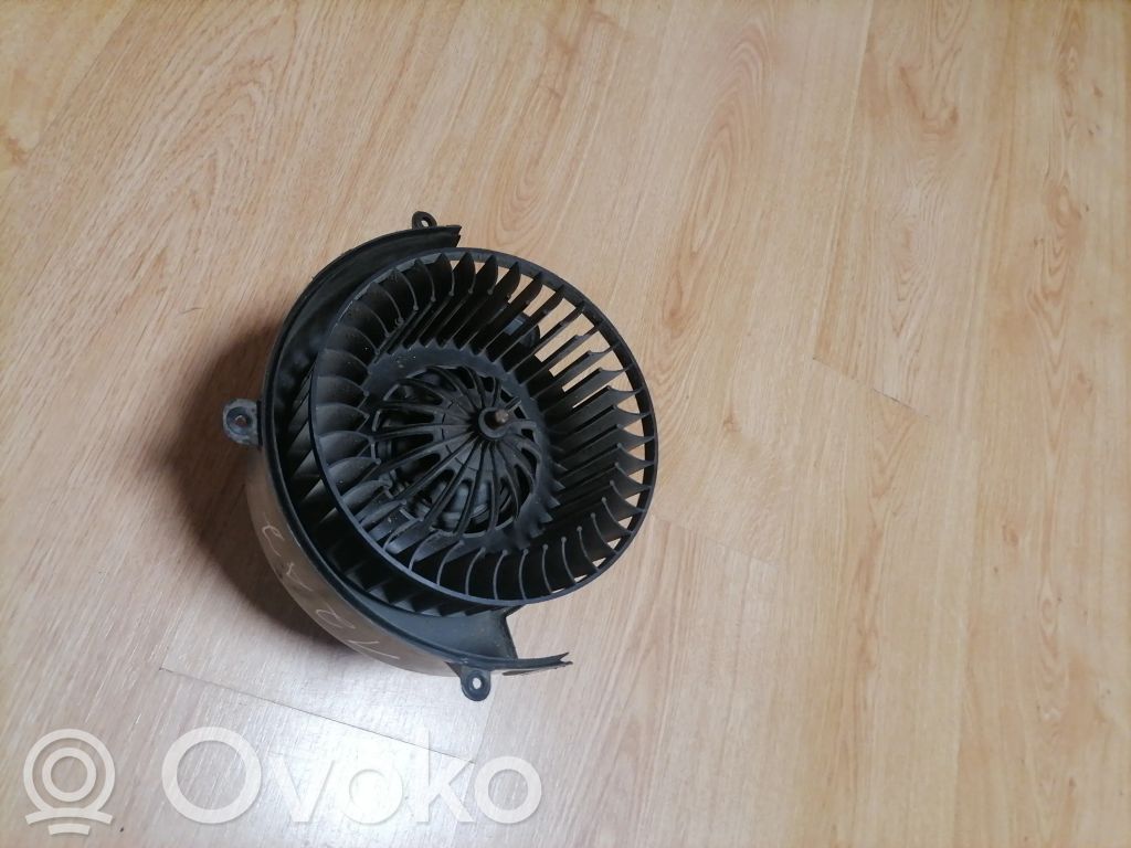 Opel Astra G Lämmittimen puhallin 