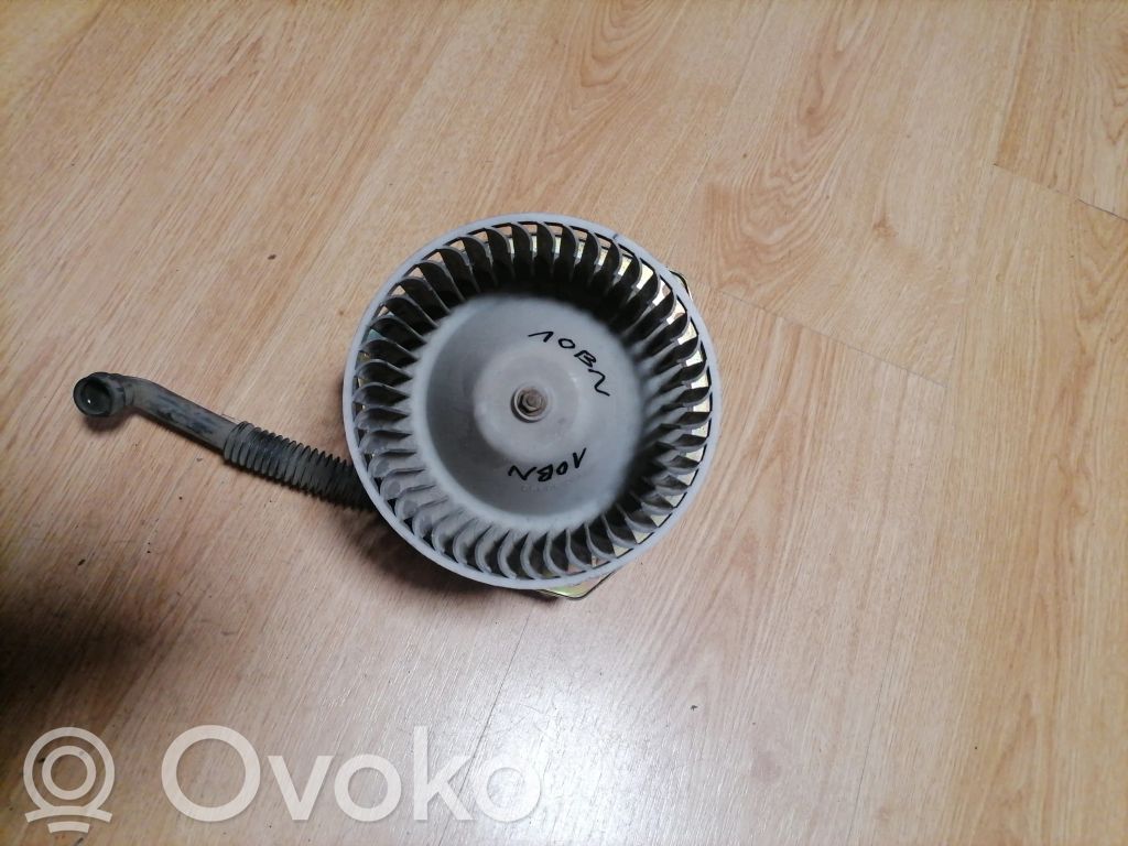 Nissan Prairie Ventola riscaldamento/ventilatore abitacolo 