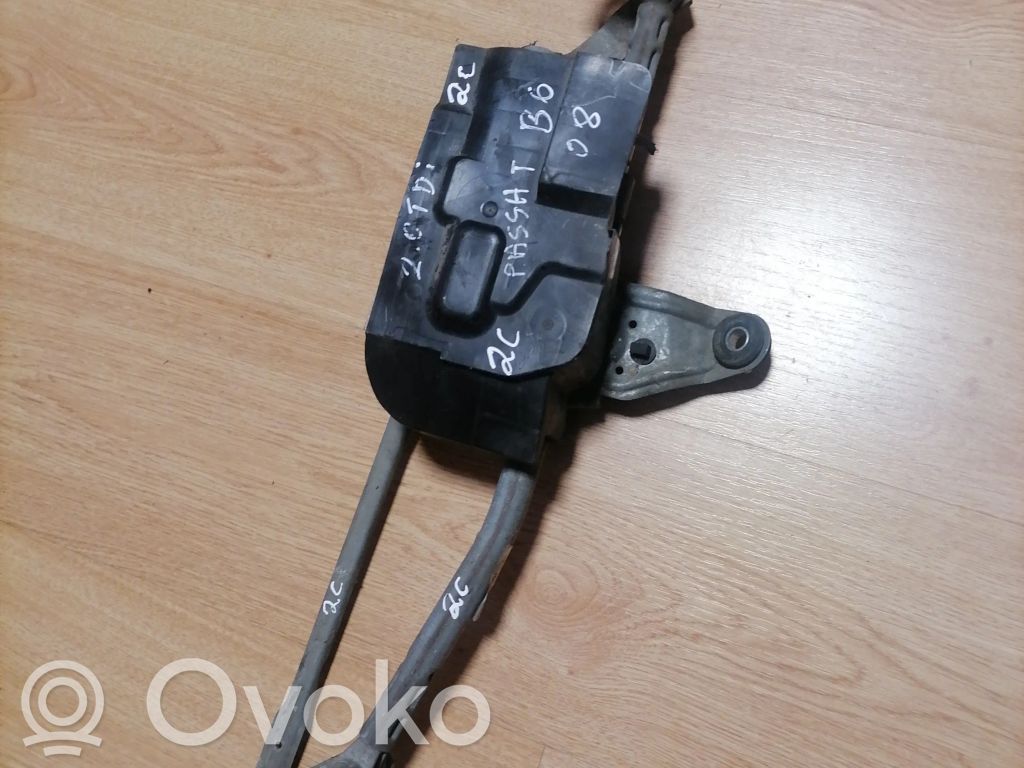 Volkswagen PASSAT B6 Front wiper linkage and motor 