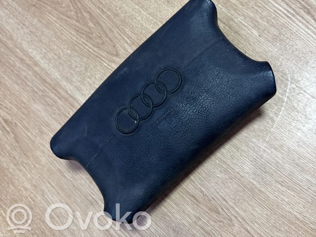 Audi A4 S4 B5 8D Stūres drošības spilvens 
