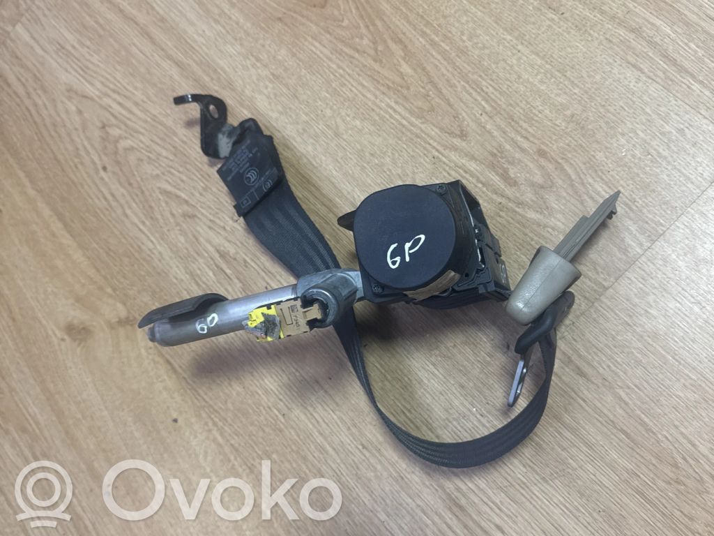 Volvo S60 Pas bezpieczeństwa fotela tylnego 