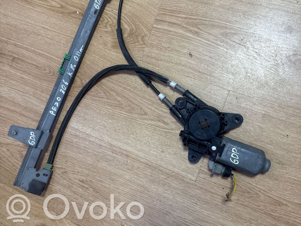 Peugeot 306 Front door window regulator with motor 