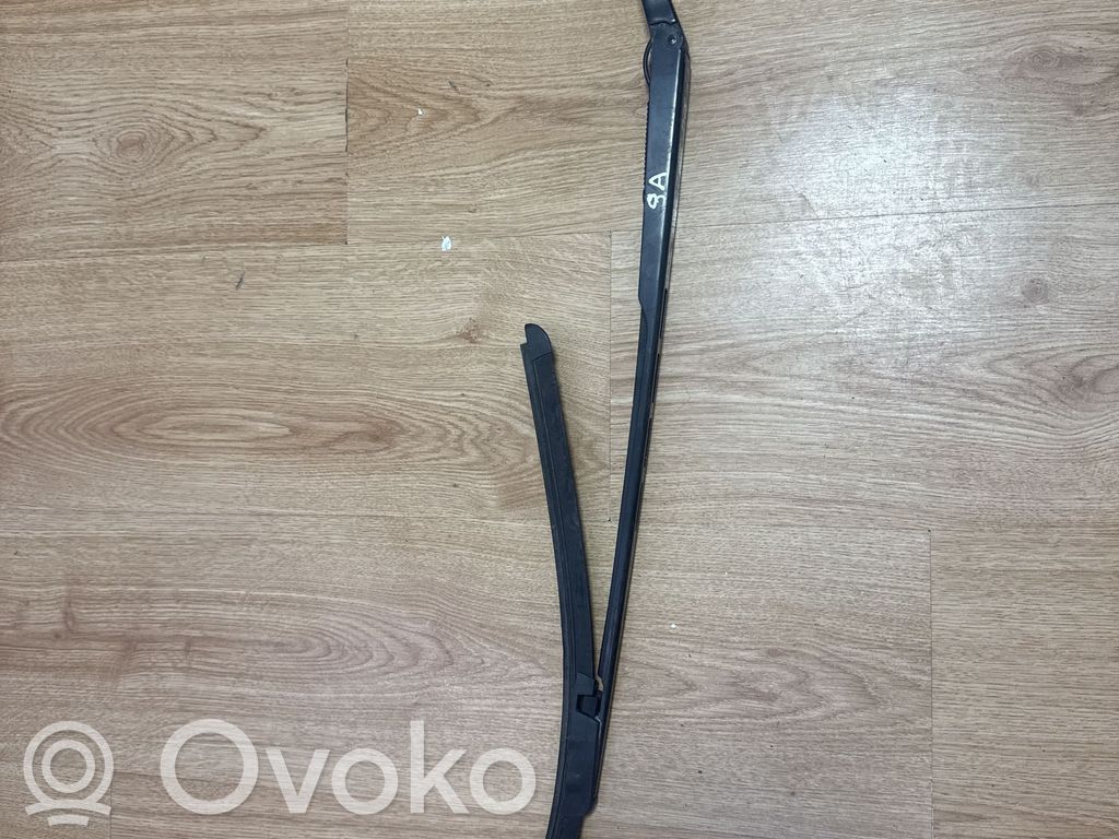 Audi A6 S6 C6 4F Ramię wycieraczki szyby przedniej / czołowej 