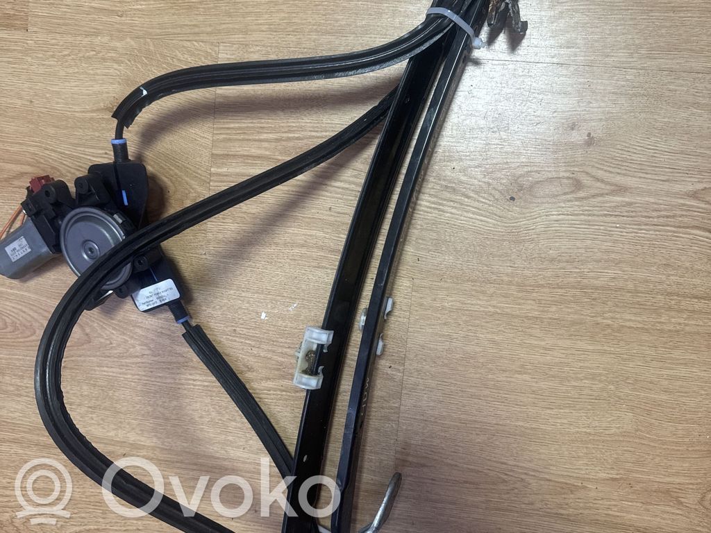 Chrysler Grand Voyager IV Elektryczny podnośnik szyby drzwi przednich 