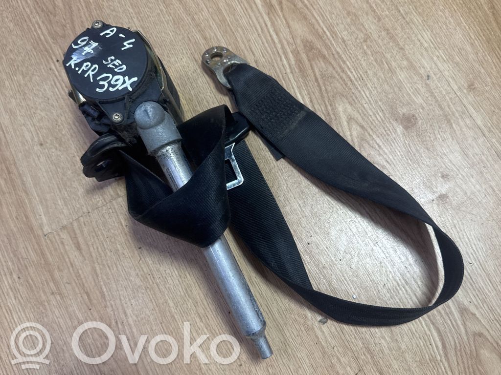 Audi A4 S4 B5 8D Cinturón delantero 