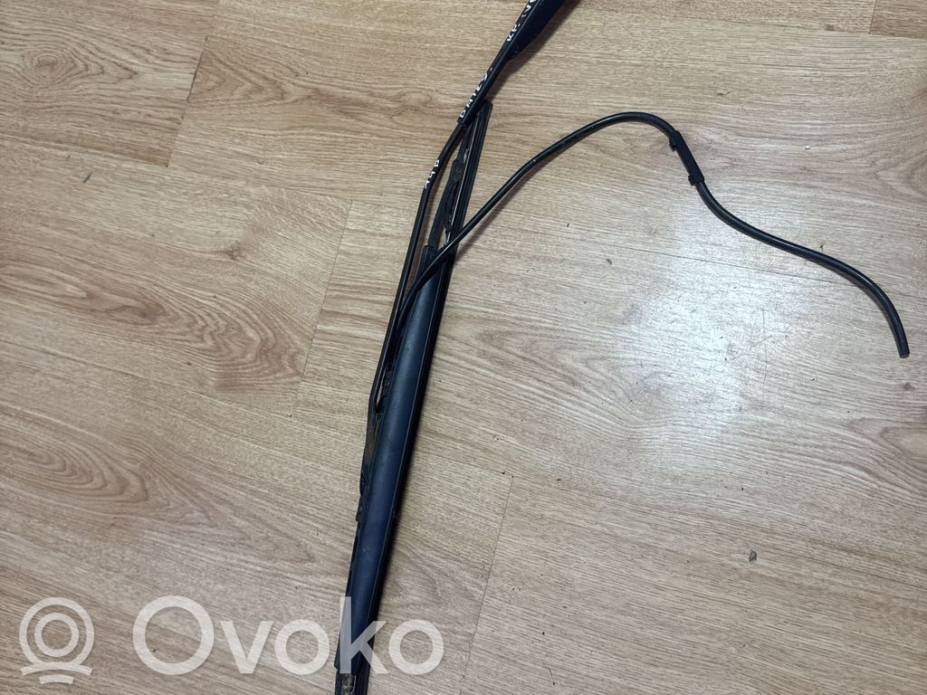 Iveco Daily 35 - 40.10 Wischerarm vorne 