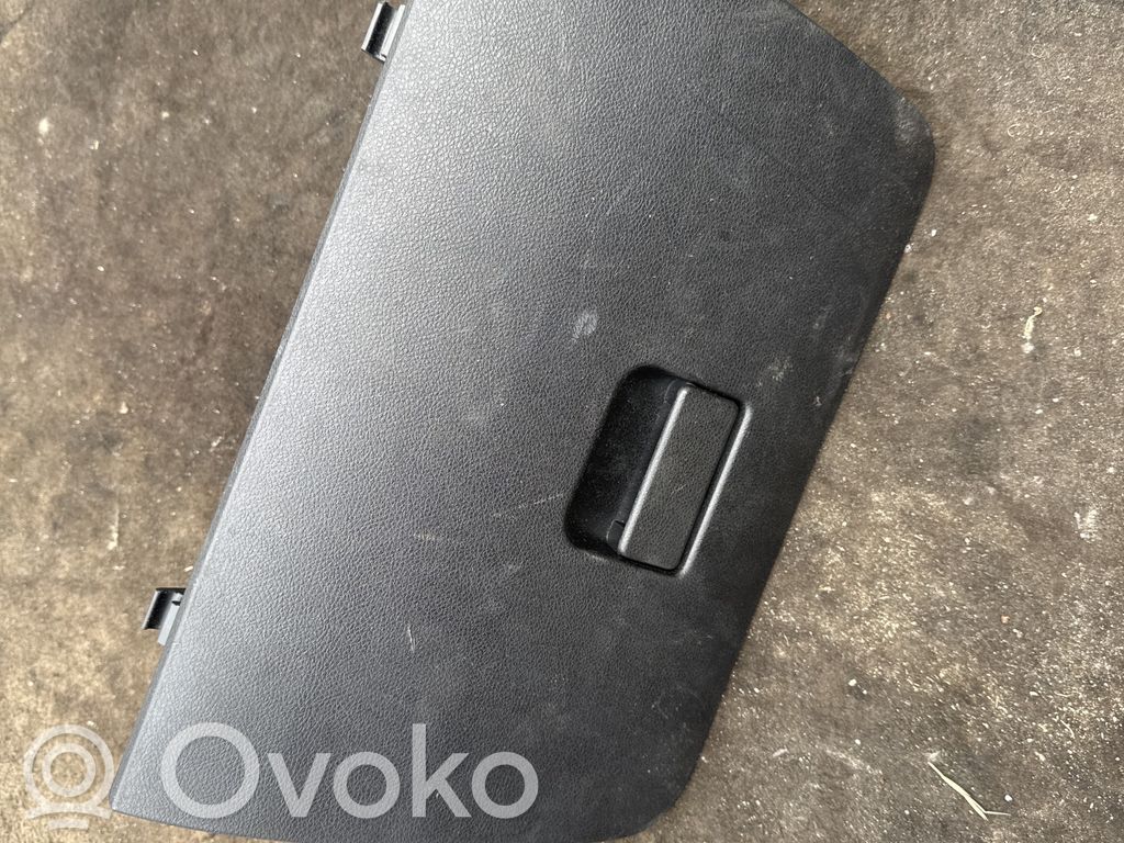 Geely Emgrand EC7 Glove box set 