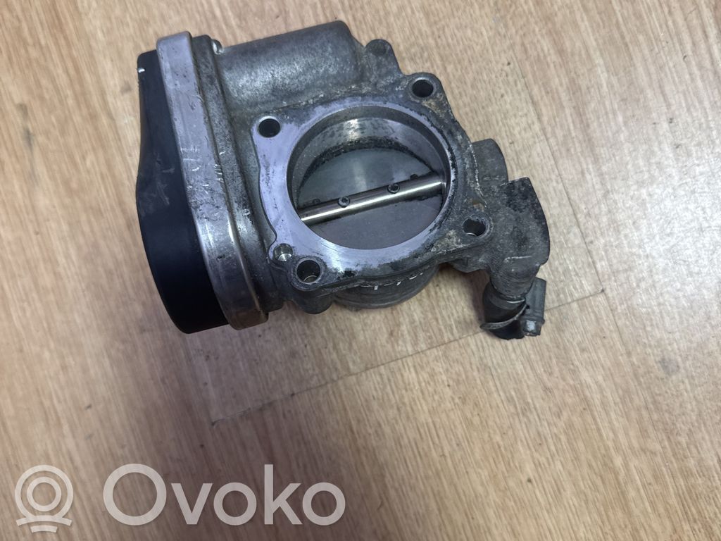 Volkswagen PASSAT B6 Droselinė sklendė 