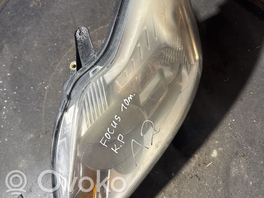 Ford Focus Headlight/headlamp 