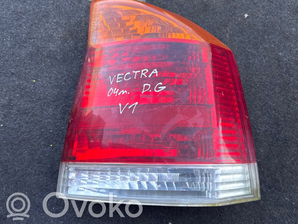 Opel Vectra C Galinis žibintas kėbule 