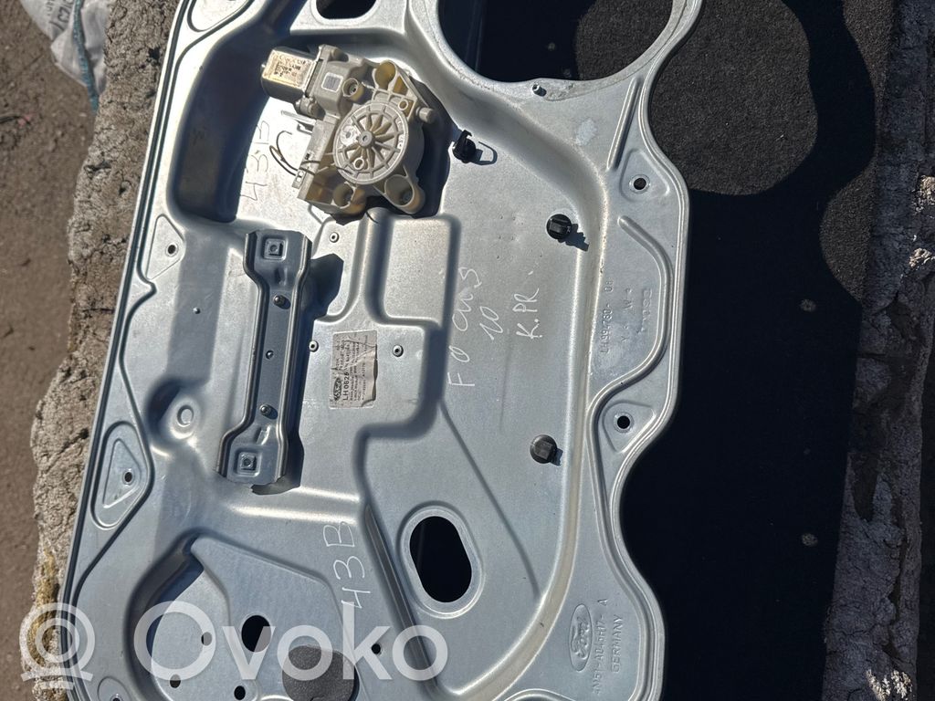 Ford Focus Elektryczny podnośnik szyby drzwi przednich 