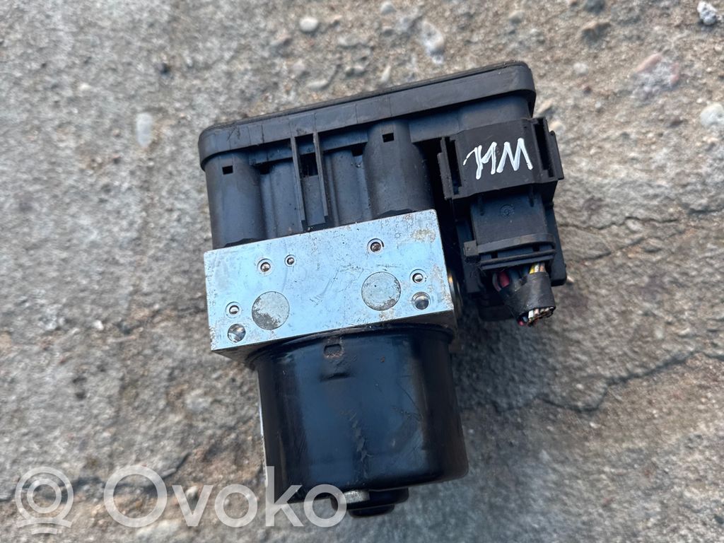 Volvo V50 ABS bloks 