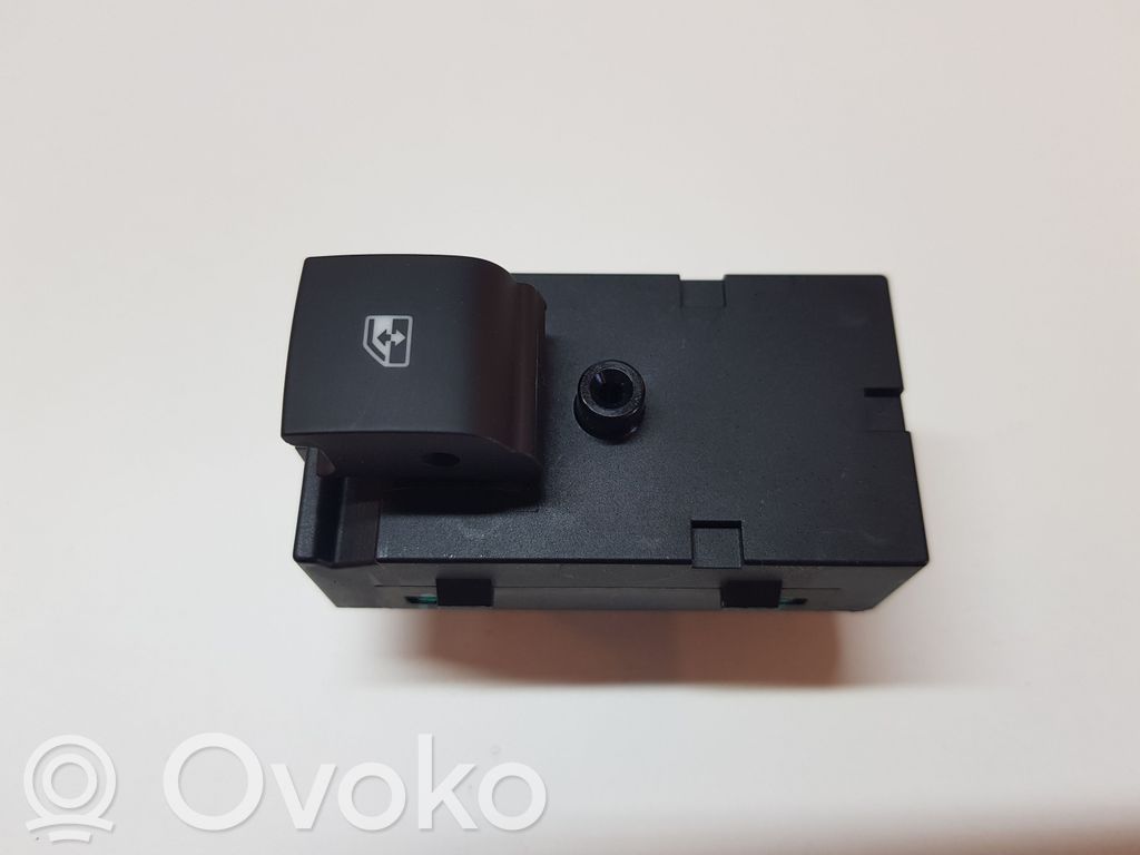 Buick Encore I Electric window control switch 