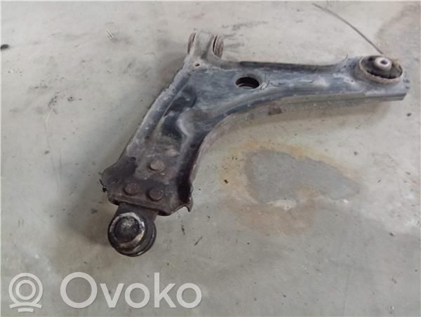 Daewoo Tacuma Etu-alatukivarren haarukkavipu 