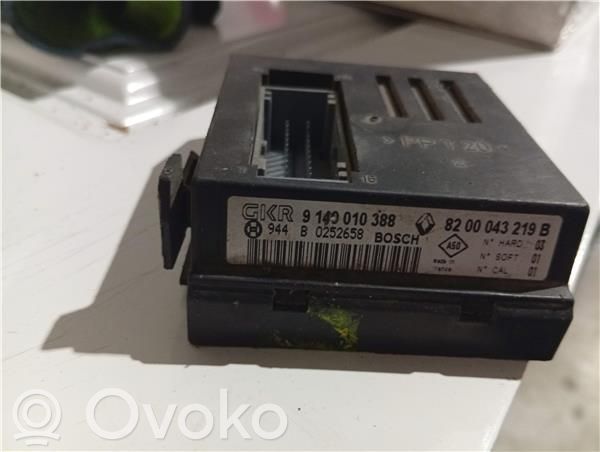 Engine control unit/module   8200043219B