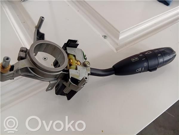 Mercedes-Benz A W169 Multifunkcinis valdymo jungtukas/ rankenėlė 