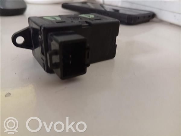 Daewoo Tacuma Electric window control switch 