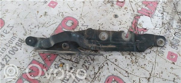 Audi A6 S6 C4 4A Tailgate/trunk/boot hinge 