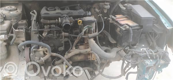 Citroen Berlingo Zawias klapy tylnej bagażnika 