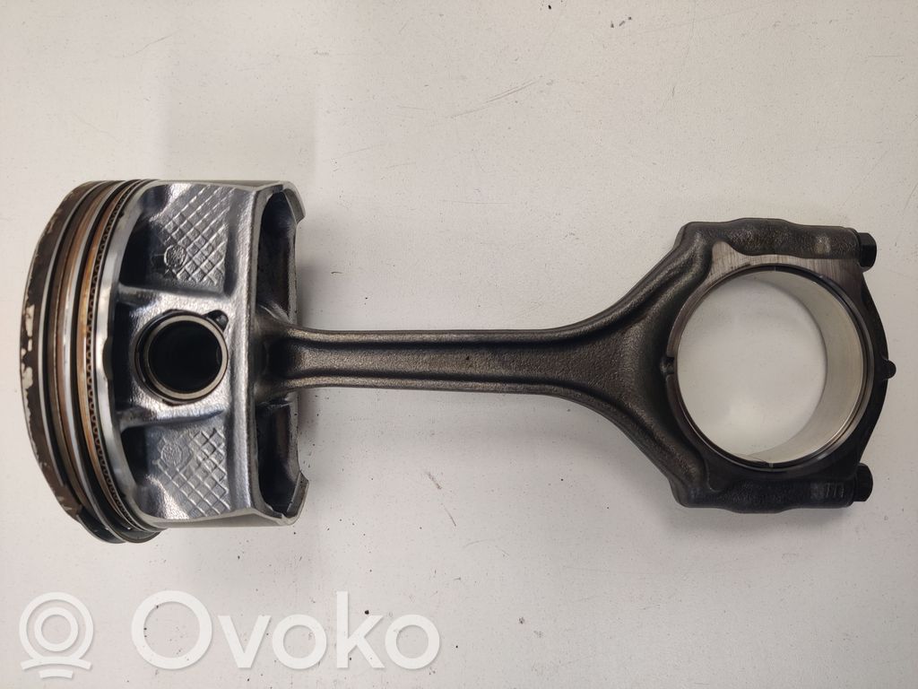 Chrysler Pacifica Piston with connecting rod 