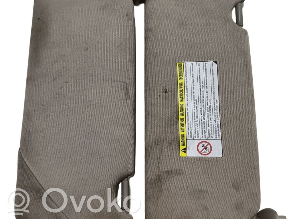 Sun visor
